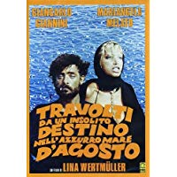 Travolti Da Un Insolito Destino Nell'azzurro Mare D'agosto