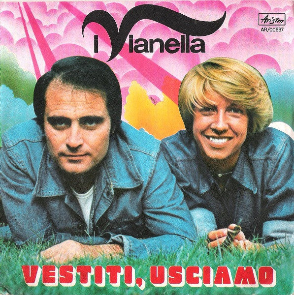 Vestiti, Usciamo  / Guarda