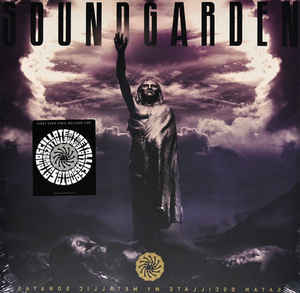 Satanoscillatemymetallicsonatas