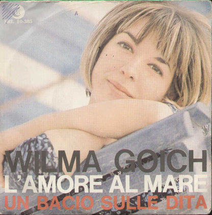 Un Bacio Sulle Dita / L'amore Al Mare