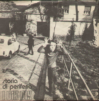 Storia Di Periferia / Libero