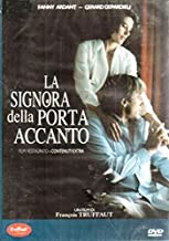 La Signora Della Porta Accanto