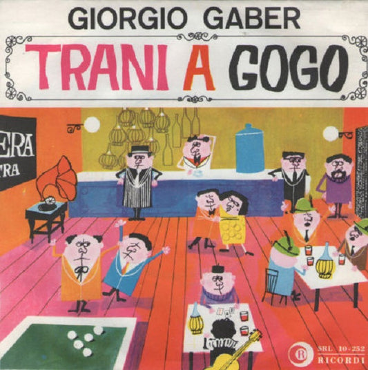 Trani A Gogo /Una Stazione In Riva Al Mare